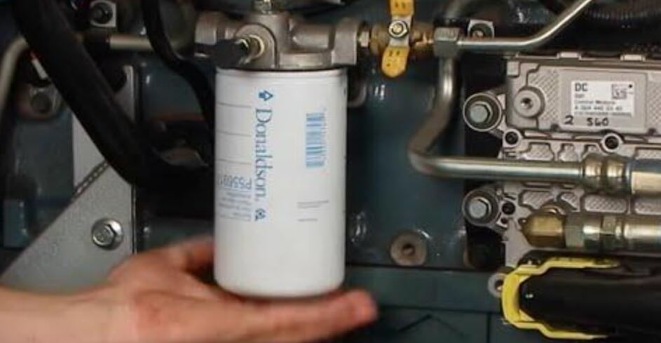 diesel generator fuel filter replacement introducing air into fuel system