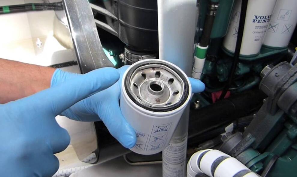 diesel generator fuel filter replacement process
